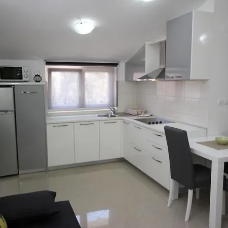 Apartman Nette In Mit Eigenem Balkon *