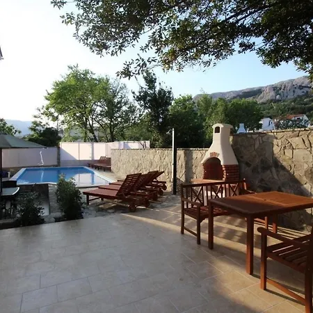 Nette In Mit Eigenem Balkon Apartment Baska (Krk)